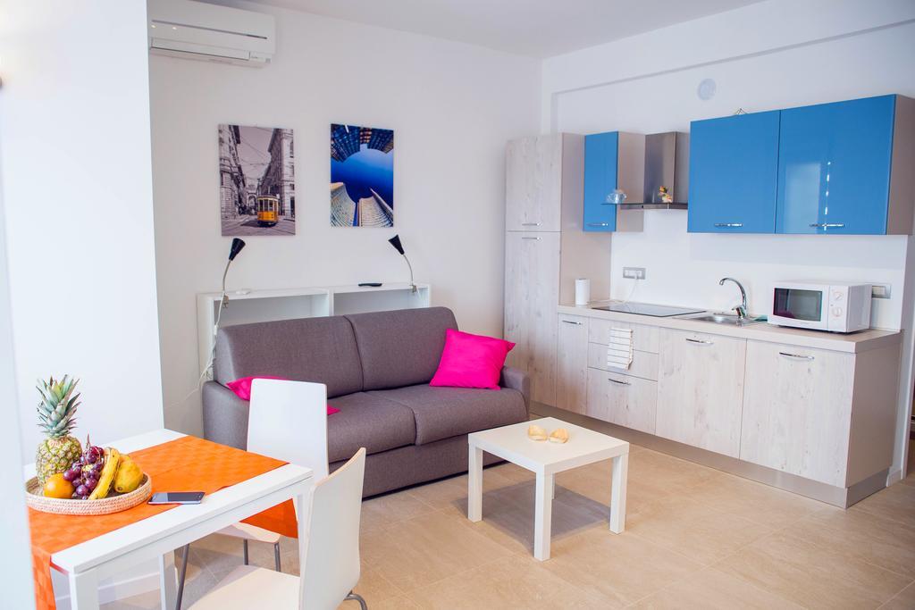Loreto - Colorful Studio Daire Milano Dış mekan fotoğraf